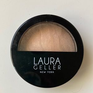 Laura Geller Powder Foundation